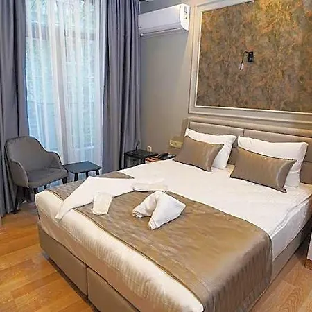 Fidan Szálloda 3*